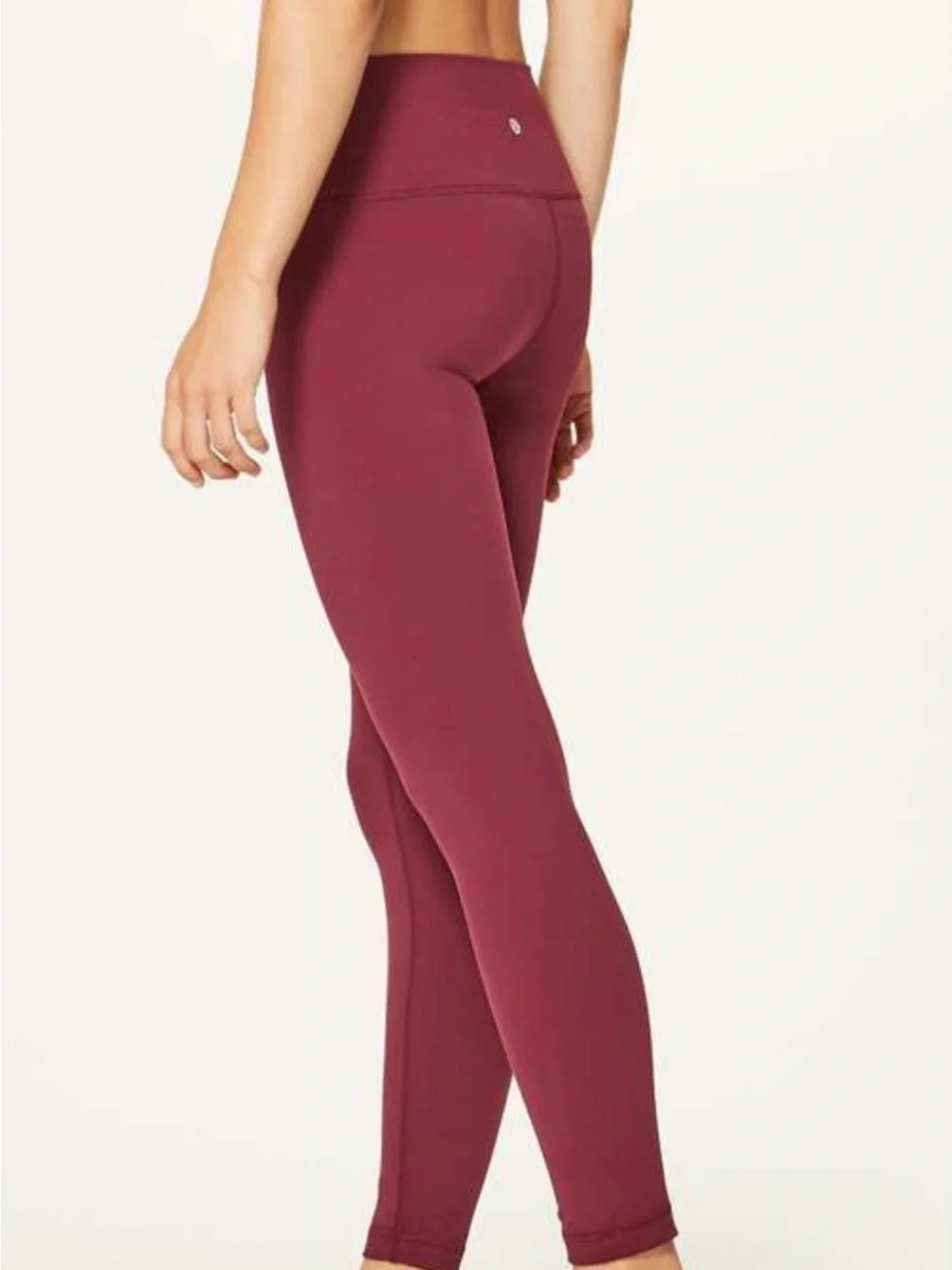EUC Lululemon deep rouge Wunder Under High-Rise Leggings size 4